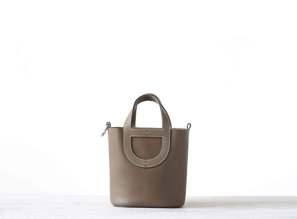 Top TC Cowhide Pig Nose Vegetable Basket 18cm Fashionable Versatile Hand-held Bucket Bag Leather Women's
