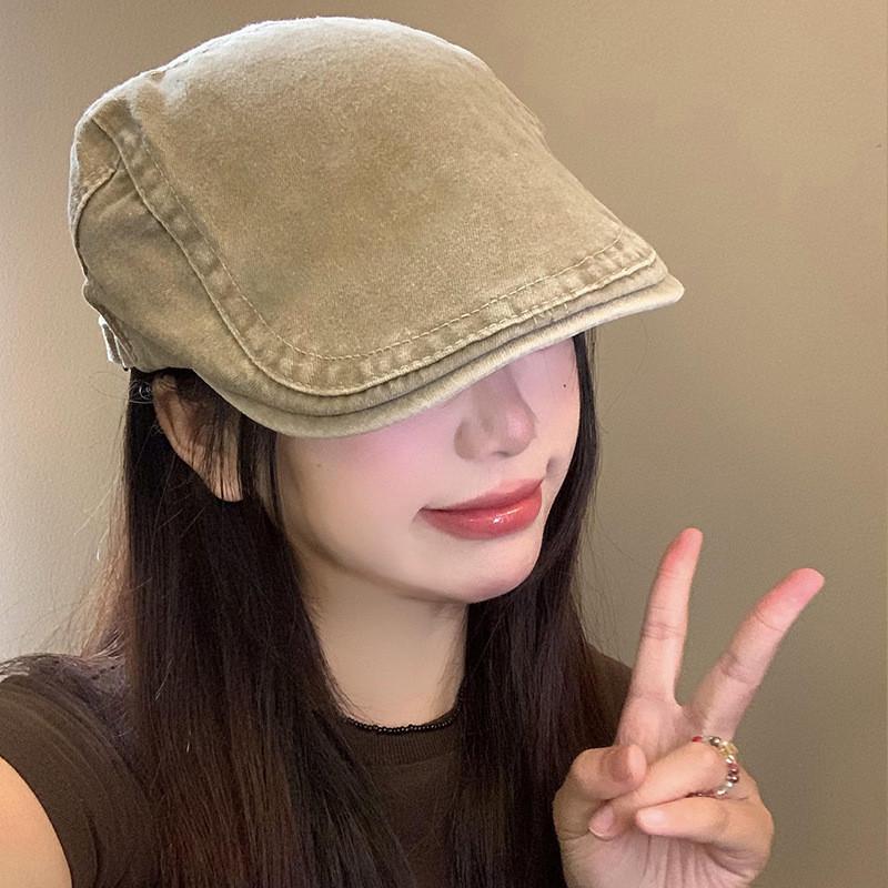 Fashionable Plain Vintage Beret Cap For Men And Women With Elegant Embroidery Spring For