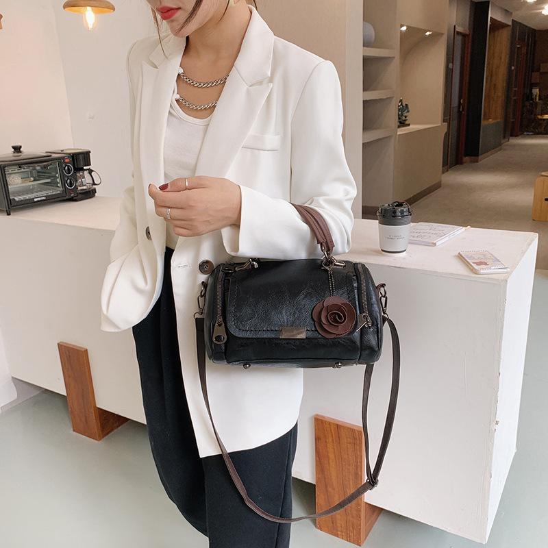 Роскошная женская сумка с цветочным кулоном, сумка через плечо из плутониевой кожи, модная сумка через плечо, элегантная сумка Boston