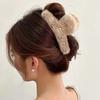 Женская заколка для волос с искусственным жемчугом, декоративная плюшевая заколка для волос с противоскользящими зубцами сзади