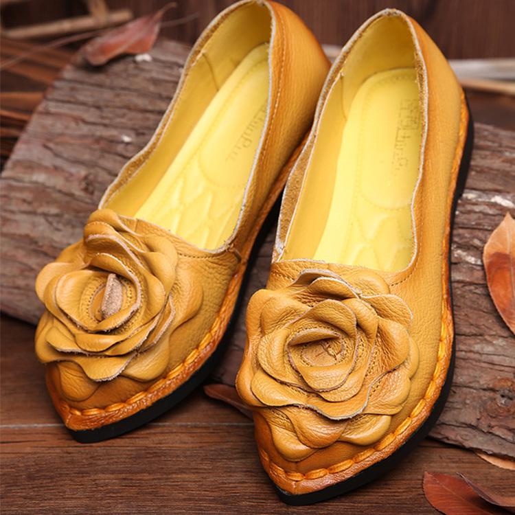 Vintage Handmade Women Flats Casual Shoes Genuine Leather Soft Shoes for Mother Fashion Loafers