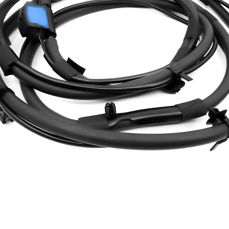 Mercedes-Benz W117/176/156 Обогреваемая форсунка омывателя капота (1768600192)