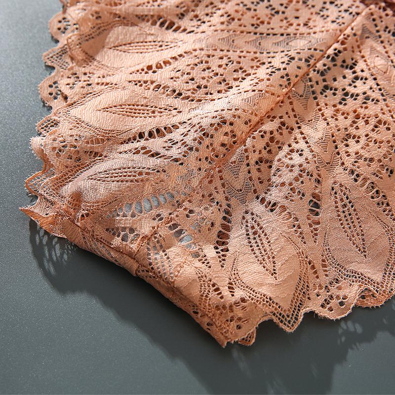 Plus Size Women's Back Hollow Lace Panties Sexy Breathable Briefs Shaped Like Peacock Feather Underwear