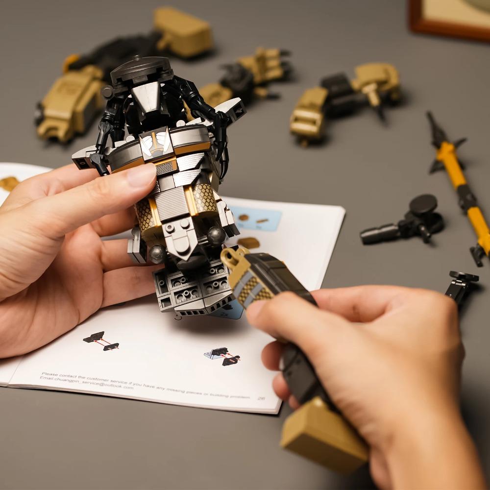 Ксеноморф Модель Хищник Фигурка Конструктор Набор Хэллоуин DIY Игрушки Чужие для Детей Рождественские Подарки Украшение