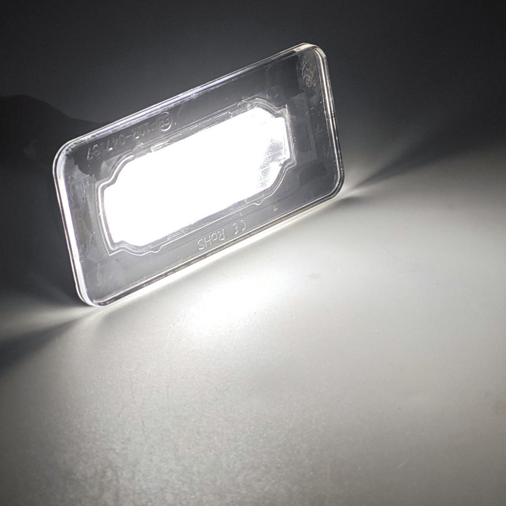 Lampy tablicy rejestracyjnej LED kompatybilne z Toyota Corolla, 550lm, 2 szt Off-Road