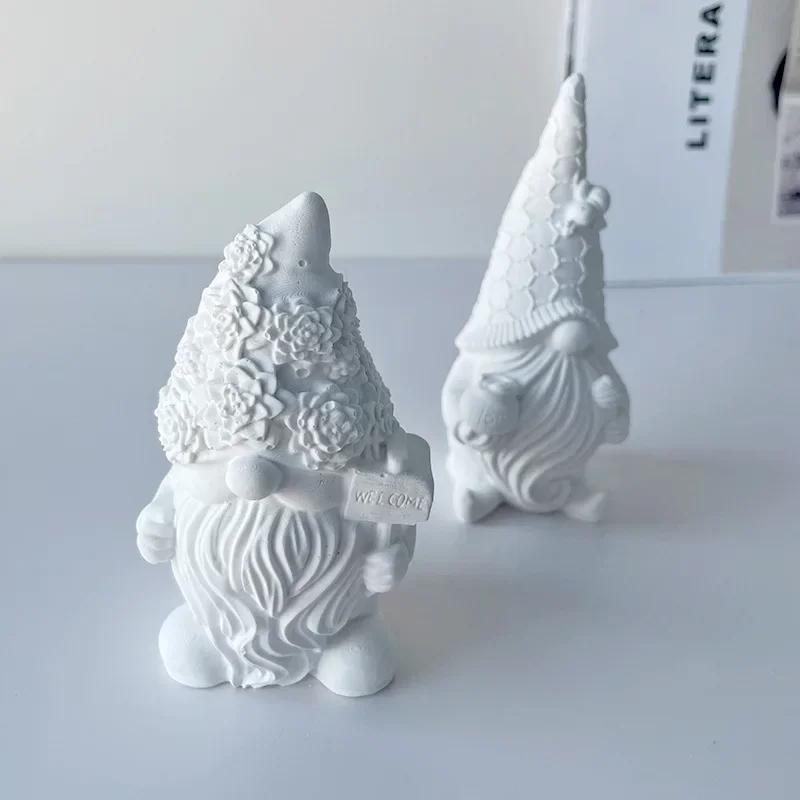 Santa Claus Aromatherapy Candle Silicone Mold Faceless Dwarf Gypsum Decoration Cement Mold DIY Candle Making Mold Christmas Gift