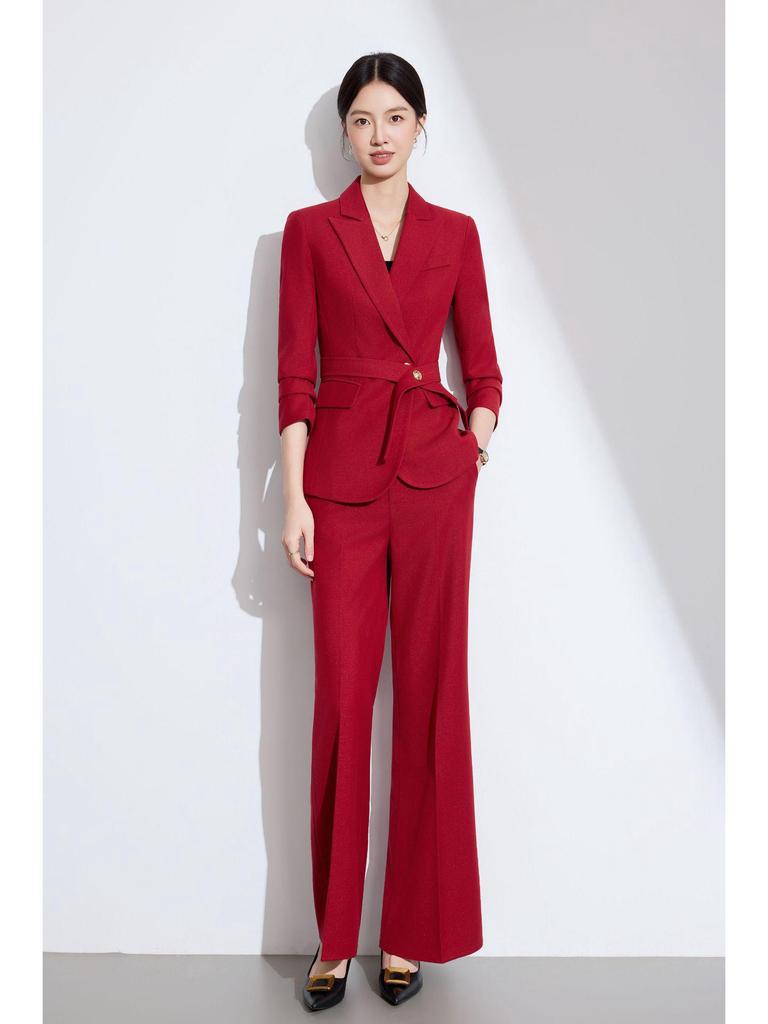 Элегантный женский костюм-блейзер с длинным рукавом: Современный, Роскошный, Стройнящий, Повседневный, Идеальный для Рабочего места или Проведения Мероприятий.