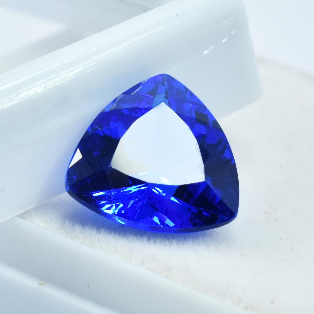 Natural Blue Tanzanite Loose Gemstone 5.10 ct Trillion Shape for Jewelry Making and Gem Collections