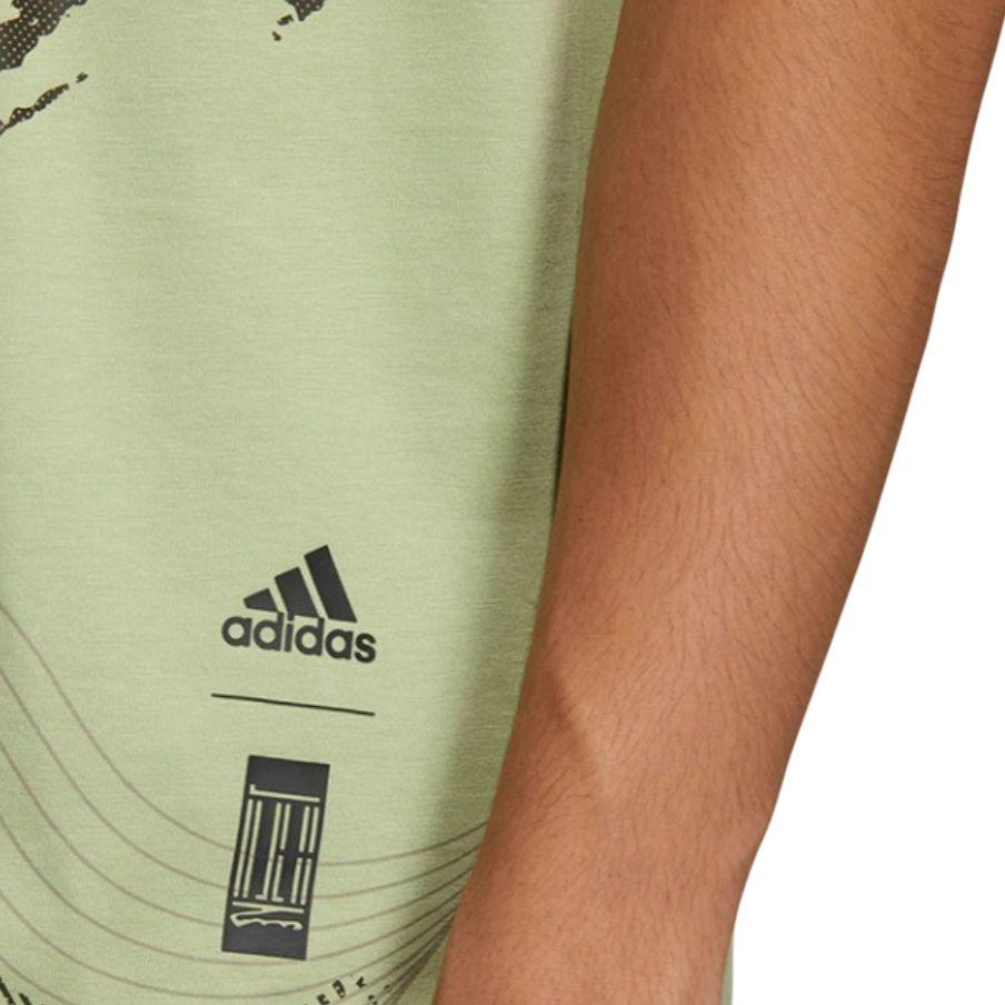 adidas Футболки Мужские Зеленые С Круглым Вырезом Умеренный Прямой Крой HE5174