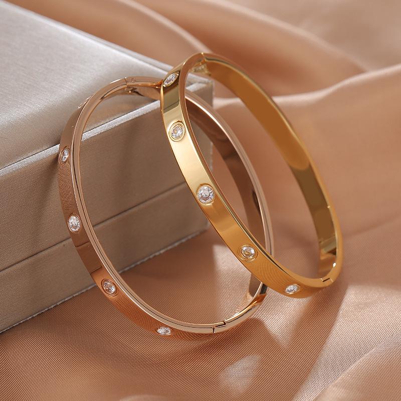 18k Rose Gold Diamond Buckle Bracelet - Korean Stylish Design, High-End Jewelry