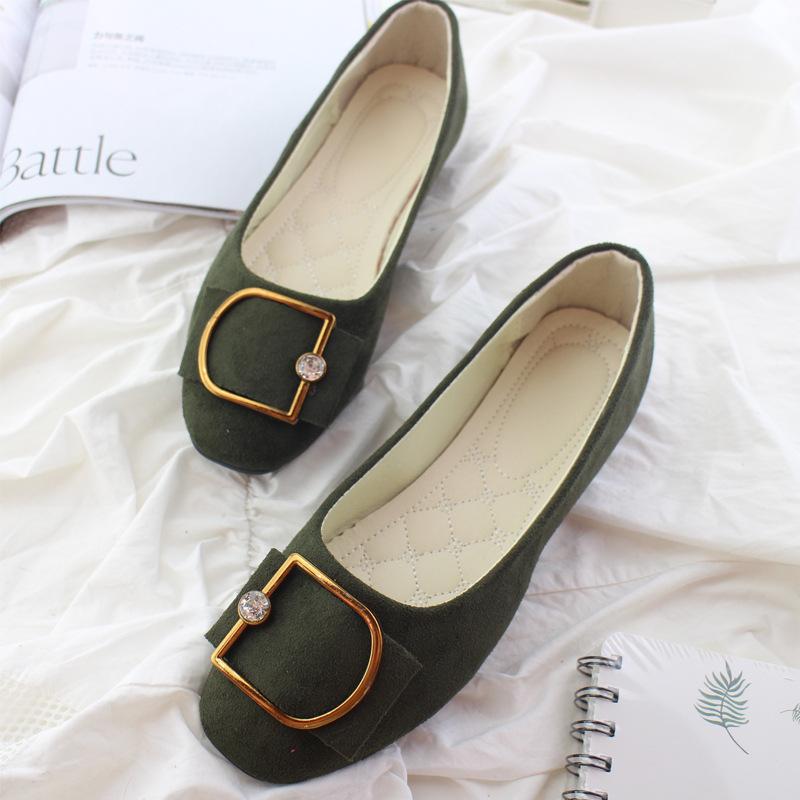 Женская обувь. Туфли на плоской подошве. Удобные повседневные туфли без шнуровки с квадратным носком большого размера, разноцветные.