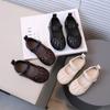 Girls' New Chic Solid Color Flats Children's Fashion Pleated Leather Shoes Soft Sweet Princess Dance Shoes for Party Wedding