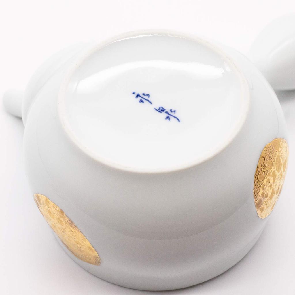 Чайник из керамики Хасами, украшенный цветущей сливой, изделие под номером 477819 (с ситечком), 340 мл, дизайн с золотой росписью, Япония,