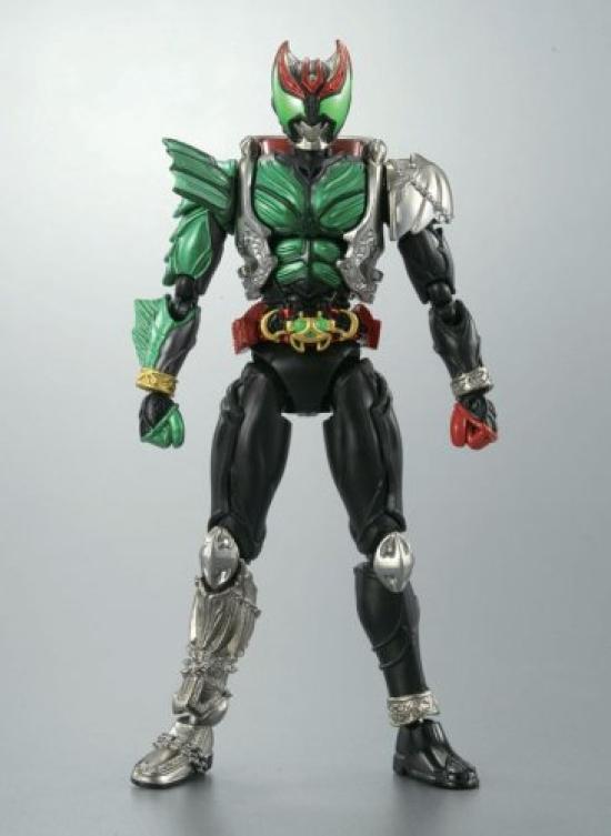 TAMASHII NATIONS носят трансформацию Kamen Rider Kiva (форма Башера)