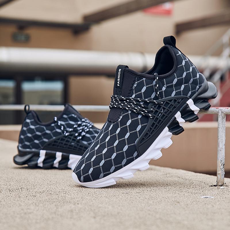 Мужская обувь большого размера 39-47Сверхлегкие спортивные повседневные мужские туфли Four Seasons Кроссовки для мужчин
