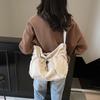 Large Capacity Messenger Bag Canvas Bag Women's New Versatile Niche Single Shoulder High Sense Commuter Dumpling Bag