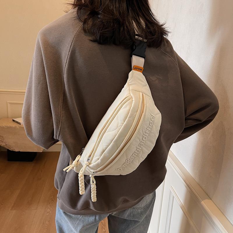 Mobile Phone Fanny Pack Trendy Brand Women's Breast Bag Simple and Lightweight Shoulder Small Backpack Women's Leisure Sports Messenger Bag Women