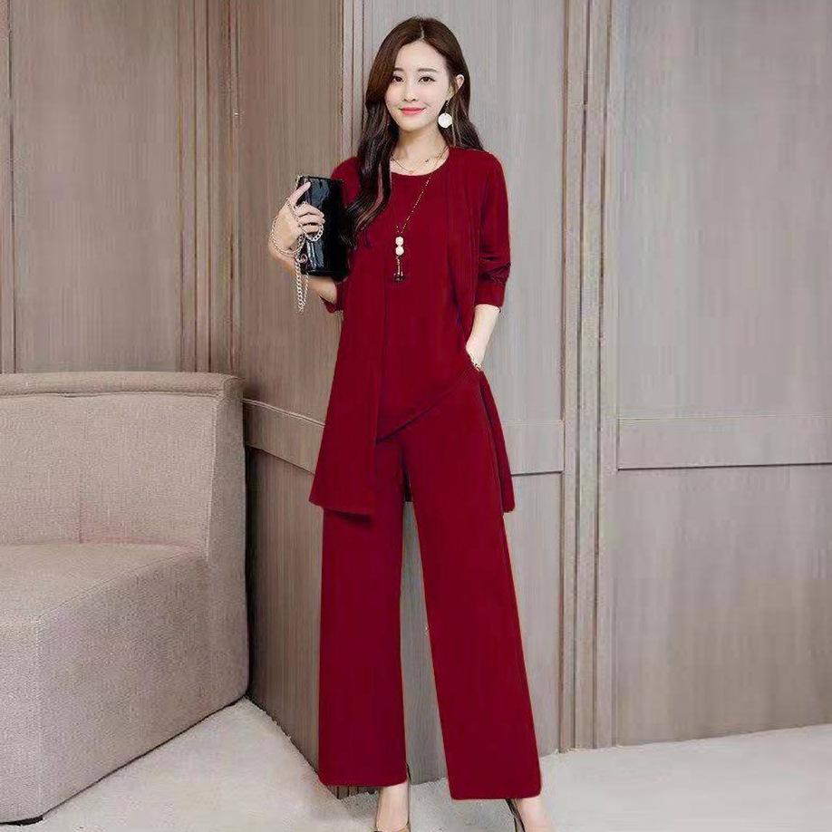 Stylish Plus Size Women's Suit: Loose, Simple, and Age-Reducing Fashion for Spring & Autumn