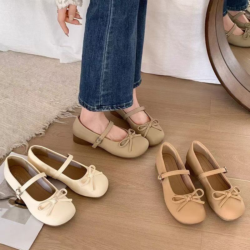 With skirt heightening retro Mary Jane shoes French white round head light mouth thick heel single shoes women's 2024 new autumn