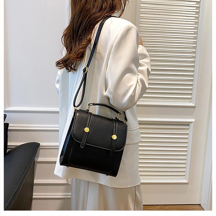 Backpack Women's Backpack Niche Design Bag 2025 New Fashion High Sense Small Girl College Bag