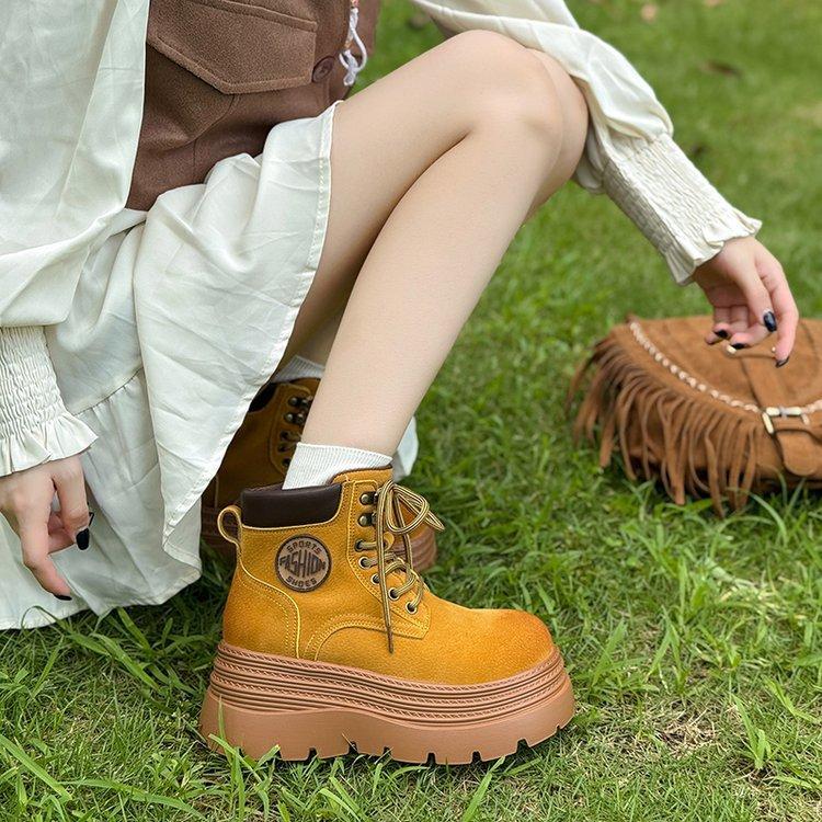 Кожаные ботильоны на толстой подошве с увеличением высоты, ботинки цвета ревеня, женские, 2025, осенние новинки, универсальные, популярные в интернете, взрыв, ремешок, ботинки Мартин