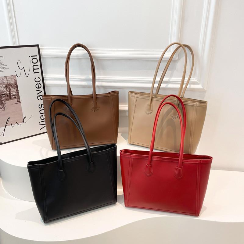 Elegant And Spacious Pu Tote Bag For Women Versatile Stylish Shoulder Bag In Four Colors