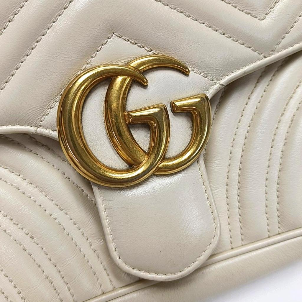 [Pre-Owned] GG Marmont Gold Logo Quilted Chain Shoulder Bag Small - Good #1F9Q1SK