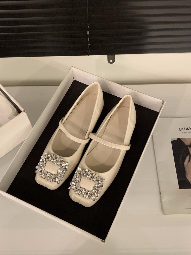 Туфли Мэри Джейн на плоской подошве из французского серебра, женские туфли, весна-осень 2025 года, вечерние туфли красного цвета со стразами и квадратной головкой