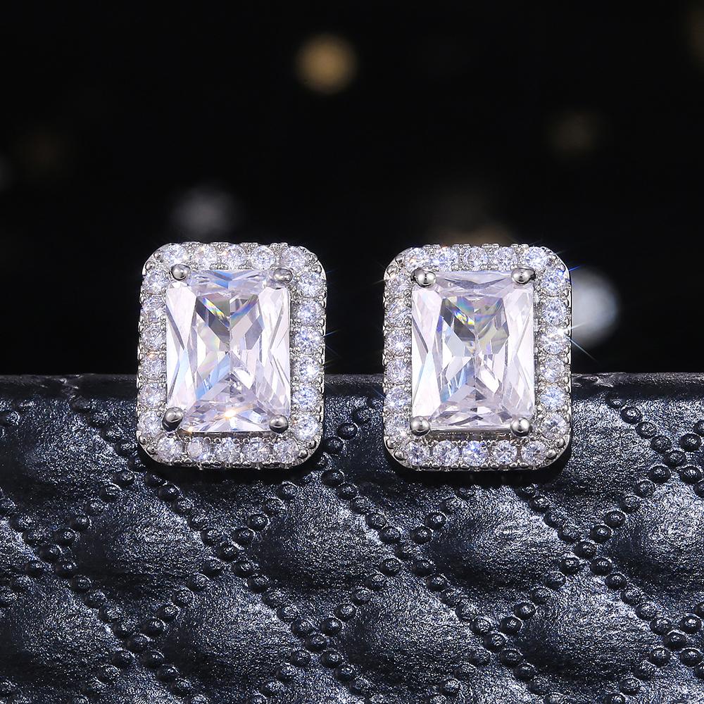 Huitan Delicate Women Stud Earrings Square Shape Shiny Cubic Zircon Luxury Earring for Party Nice Present Female Fashion Jewelry