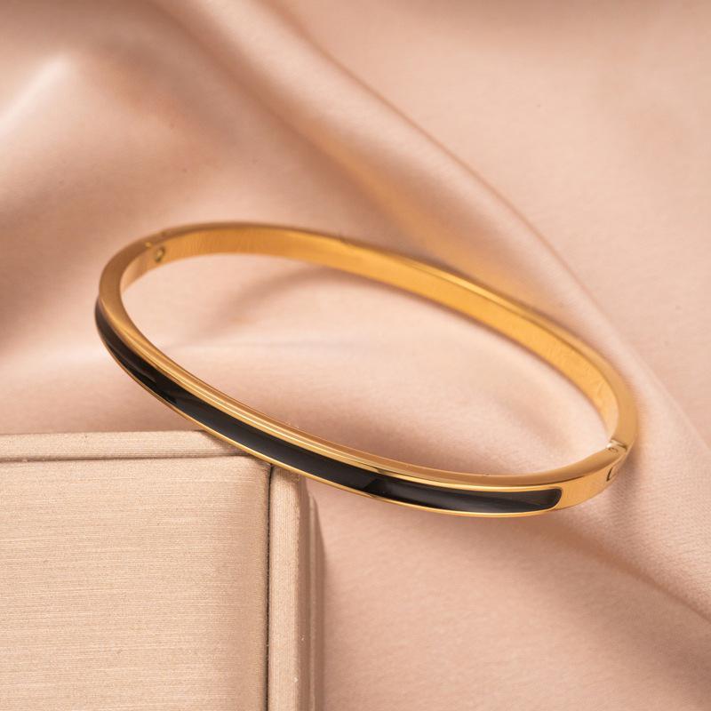 18k Rose Gold Diamond Buckle Bracelet - Korean Stylish Design, High-End Jewelry