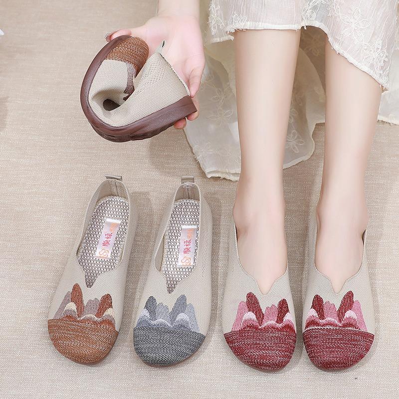 Cloth Shoes Women's Summer Flat-soled Embroidered Shoes Casual Elderly Single Shoes Breathable Soft-soled Comfortable Mother Shoes