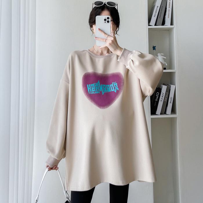 Maternity Autumn/Winter 2023: Loose Sweatshirt Dress & T-shirt