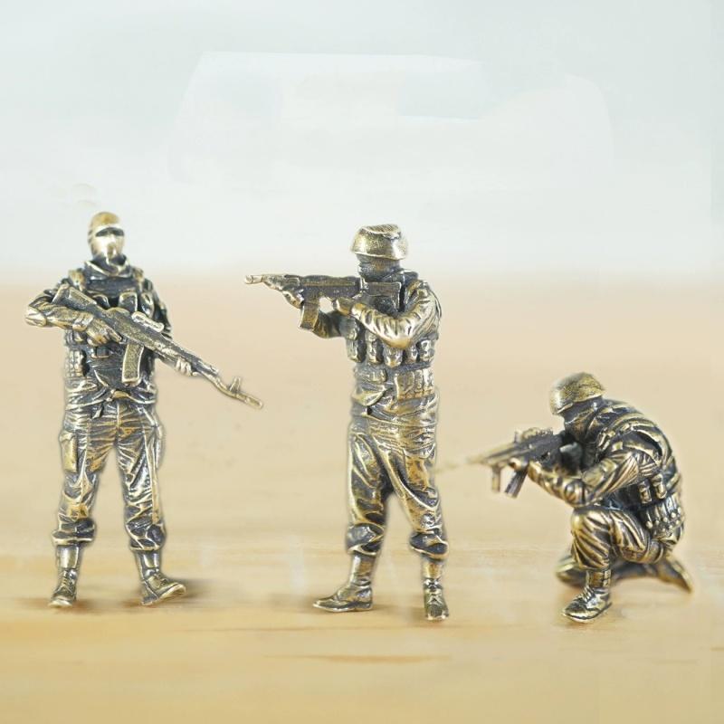Латунный Белый Медный Солдат Миниатюрная Игрушка Военная Модель Декор для Дома и Офиса Подарок для Мальчиков