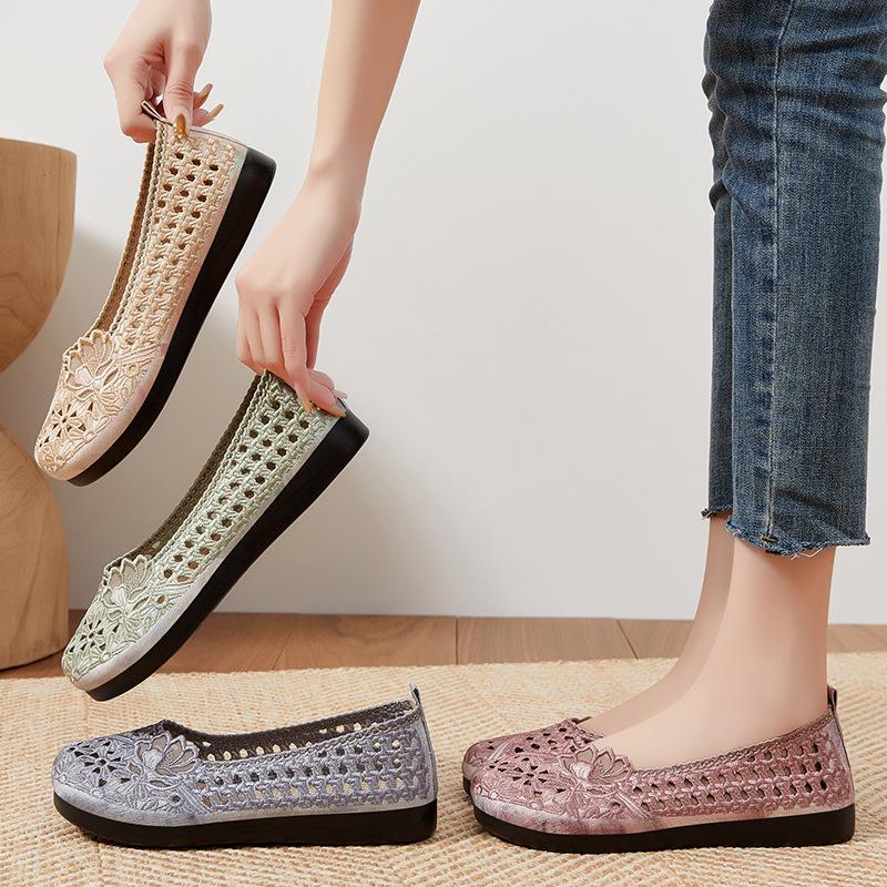 Женская обувь с мягкой подошвой не утомляет. Летняя новая обувь с вышитыми узорами и обувь ханьфу