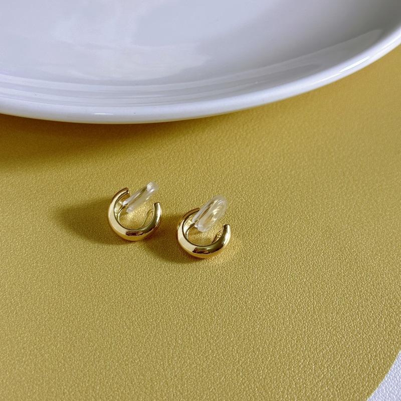 Clip Earrings Female Buckle Ear Cuff No Piercings Ear for Women Fashion Jewelry