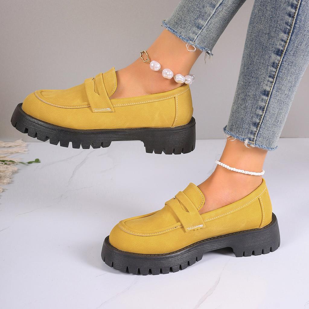 Large Size Sponge Cake Thick-soled Feet Casual Single Shoes Solid Color Fashion Lazy Shoes Spring and Autumn