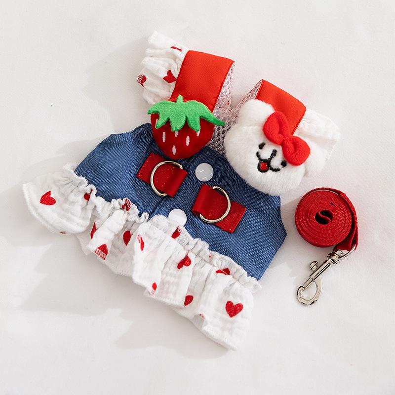 Милый клубничный поводок для щенка, юбка-стропа, весенне-летняя тонкая одежда для питомцев, маленьких и средних собак, кошек, плюшевого мишки