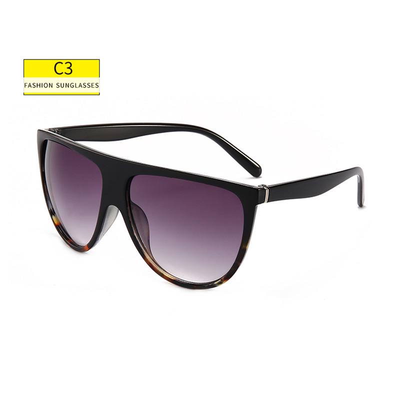 Солнцезащитные очки бренда Vintage