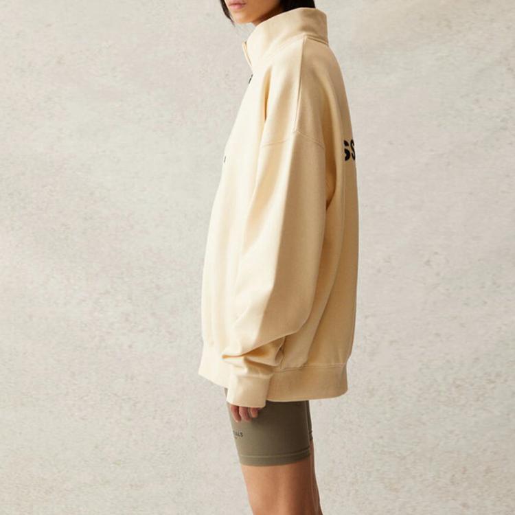 Fear of God Essentials Флисовая толстовка унисекс с высоким воротником и молнией на половину, с принтом логотипа, цвет сливочный FOG-SS21-576