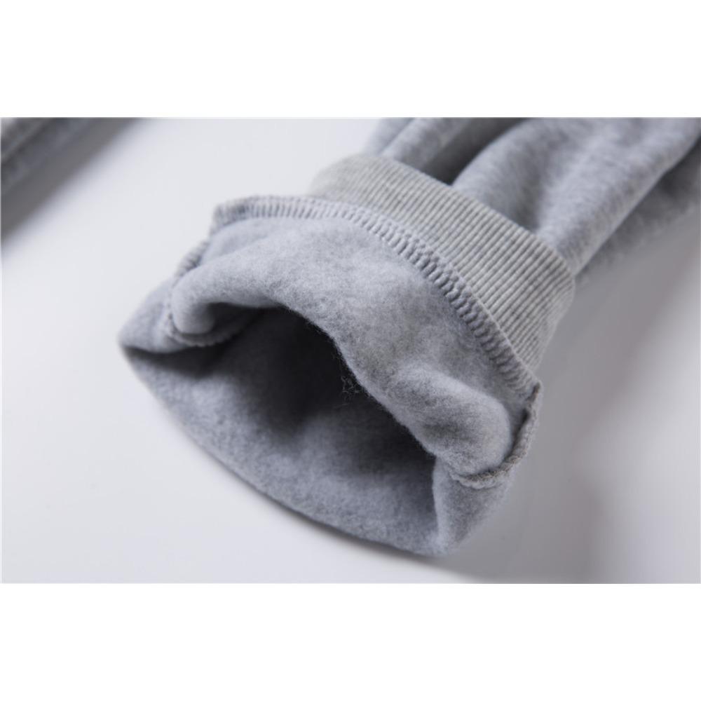 Men's Hooded Sweatshirt with Loose Winter Warmth, Kangaroo Pocket, Long Sleeved Casual Sportswear, Suitable for Cold Weather