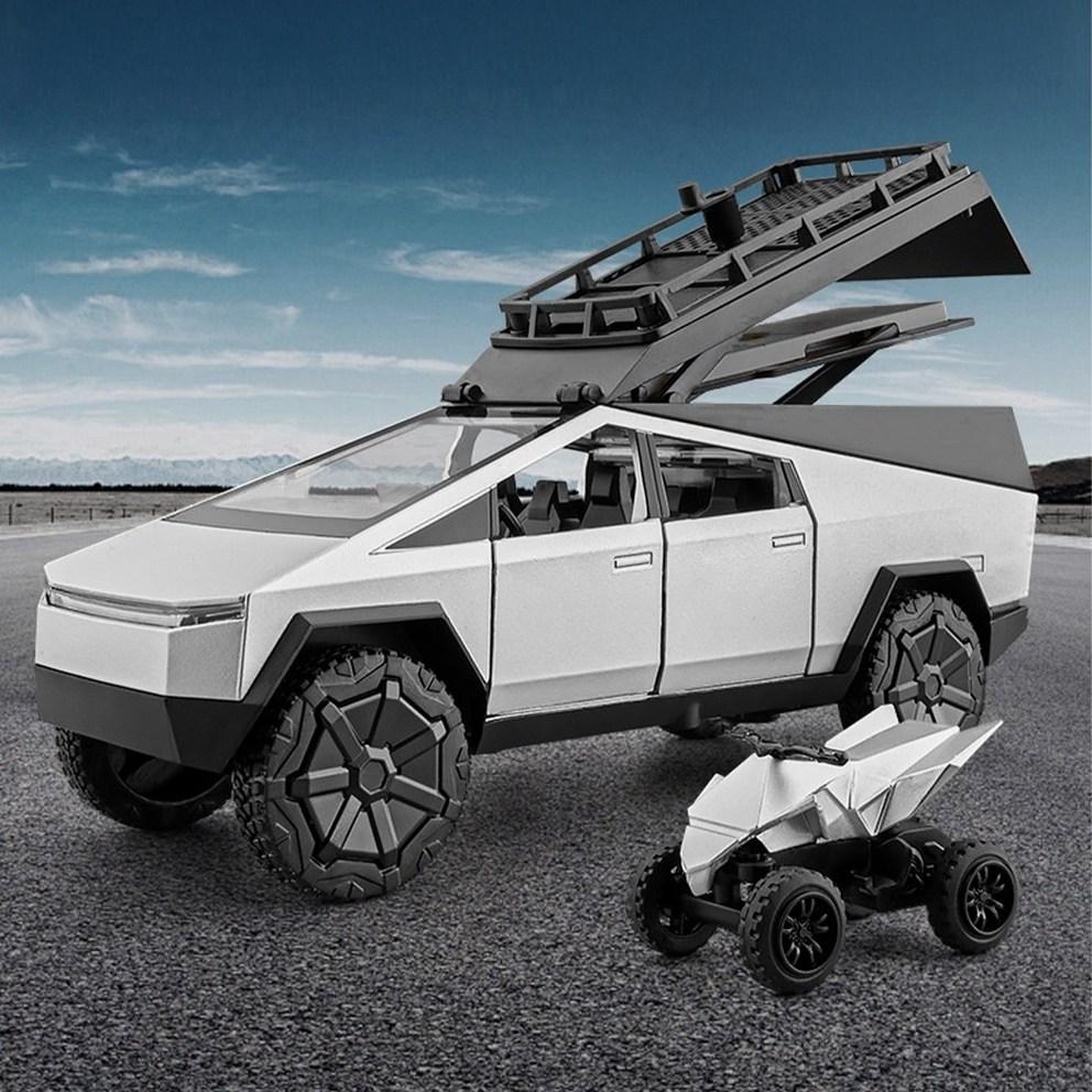 1:28 Scale Die-cast Metal Cyber Pickup Truck Camping RV Model, Alloy Pull-back Toy, Silver
