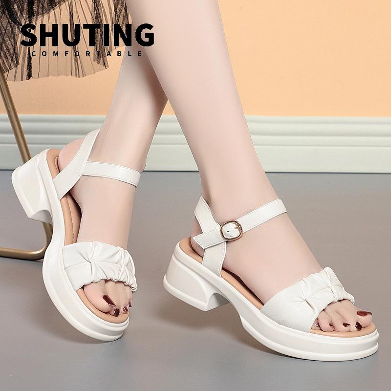 Fashion Elegant Platform Outdoor One Word Sandals Buckles Black Comfort Soft Sole Summer 2025 New Women's Casual Shoes