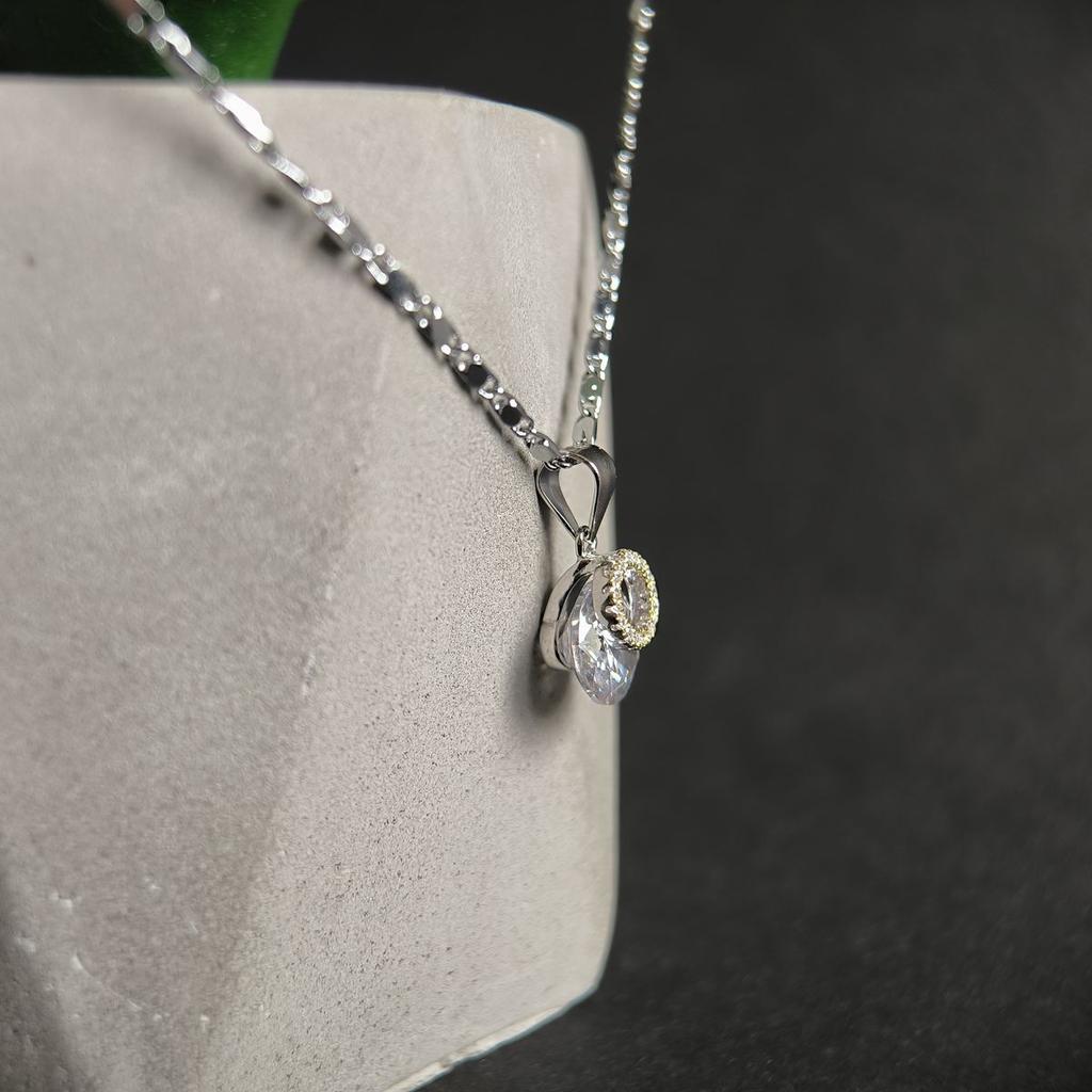 Серебряная подвеска с фианитами (2186649)