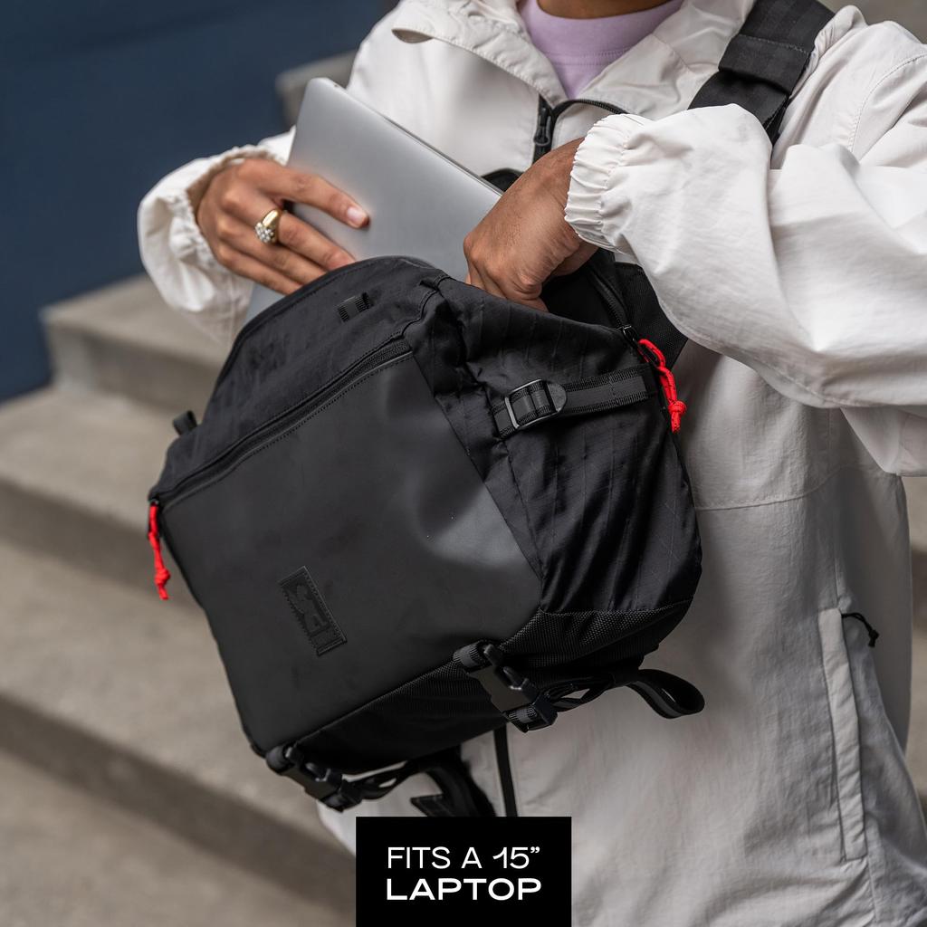 Сумка для тела KADET XRF Cadet Max Black X Reflective 15L Reflector Waterproof [хром] BXRF_BLACK (Текущая модель)