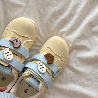 Маленькие белые туфли женские 2025 новые универсальные туфли шик для юбки платформа ретро японский велкро универсальные женские туфли