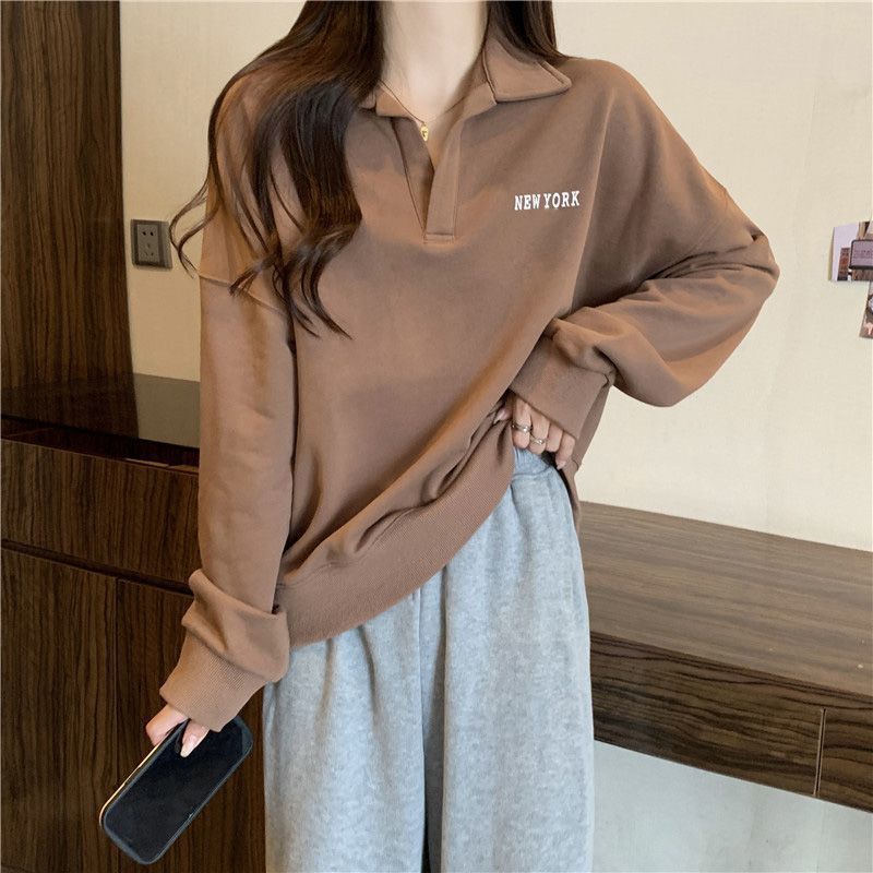 Streetwear Girl Polo Collar Hoodie With Cotton And Polyester Blend For Casual Autumn Wear