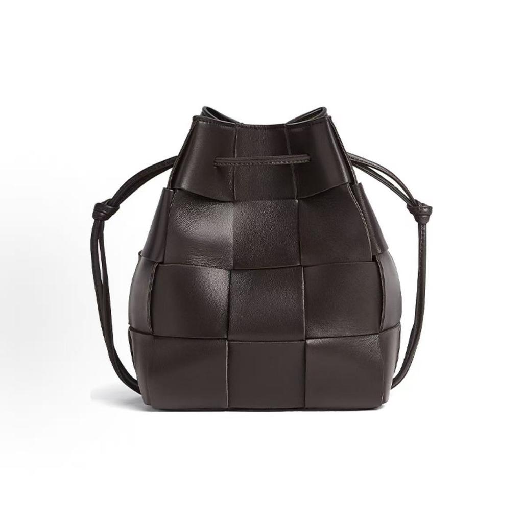 Bottega Veneta Сумка-ведро Intrecciato Плетеная кожа Шнурок Темно-коричневая Повседневная Для работы 680218VCQC42132