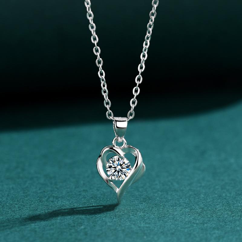 High Quality Jewelry Mossan Diamond Love Necklace Women's Crown Pendant Stainless Steel Collarbone Chain Color-free Jewelry