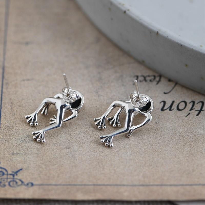 Простота 1 пара Ювелирный подарок Серьги-гвоздики Забавные серьги Модные животные Лягушка Для женщин Мужчин
