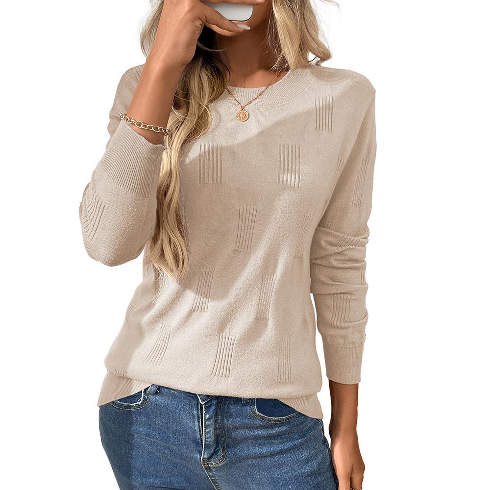 Autumn and Winter Solid Color Round Neck Pullover Knitted Base Sweaters with Scratch Marks Long Sleeved Women's Sweaters